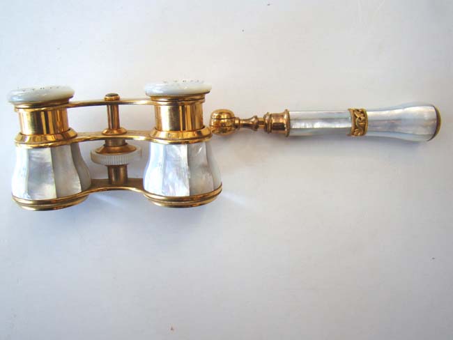 A very fine pair of late 19th century French Opera Glasses with folding handle — image 3